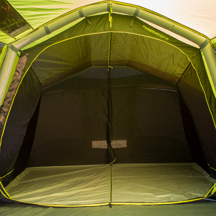 ZIP OUT DIVIDING CURTAIN