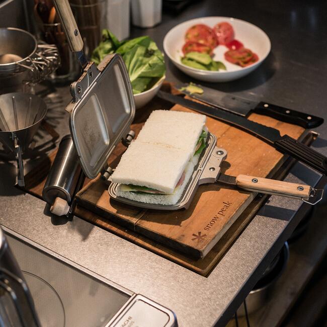 Snow Peak Tramezzino | Toasted Sandwich Maker Hover
