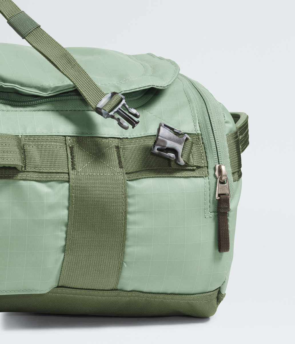 The North Face Base Camp Voyager Duffel 32L - Slate Moss / Bark