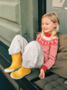 Sandnes Garn Pattern 2509-1 - Blome Sweater Junior - Full Kit