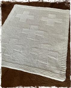 The Kiwi Stitch & Knit Co Chunky Cross Rug & Cushion - Knitting Pattern / Kit