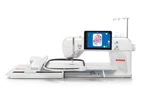 Bernina B 990 Sewing Machine incl. Embroidery Module