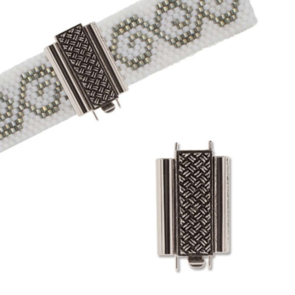 The Beadsmith Cross Hatch 18 x 10MM Antique Silver Plated Clasp