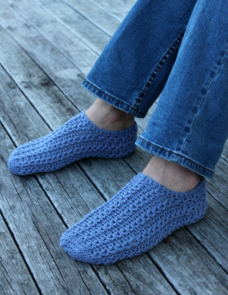 Holland Designs Crochet Pattern - Simple Cable Slippers