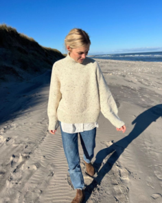 Petite Knit Louvre Sweater - Knitting Pattern / Kit