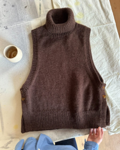 Petite Knit Lulu Slipover - Chunky Edition - Knitting Pattern / Kit