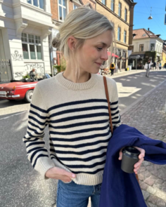 Petite Knit Lyon Sweater - Knitting Pattern / Kit