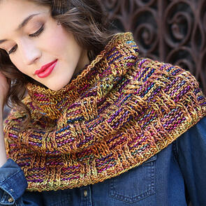 Malabrigo Washington Square - Mosaic Cowl