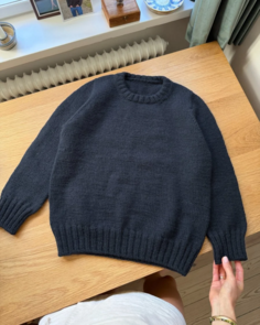 Petite Knit Niels Sweater Junior - Knitting Pattern / Kit