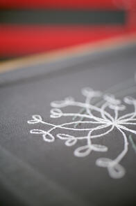Vervaco Cross Stitch Table Runner Kit - White flowers