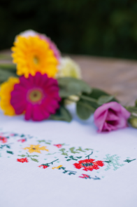Vervaco Cross Stitch Table Runner Kit - Fresh Flowers