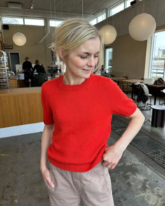 Petite Knit Poppy Tee - Knitting Pattern / Kit