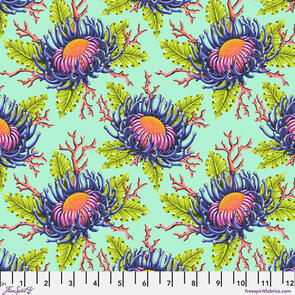 Free Spirit Tula Pink - Friends & Anemones - Seafoam || Floral Reef