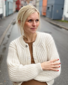 Petite Knit September Jacket - Knitting Pattern / Kit