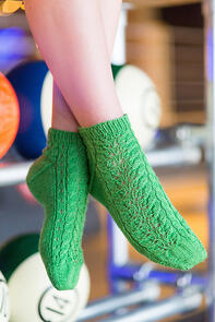 West Yorkshire Spinners Cascading Vine Socks - Knitting Pattern / Kit