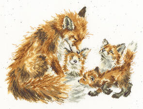 Bothy Threads Cross Stitch Kit - The Bedtime Kiss