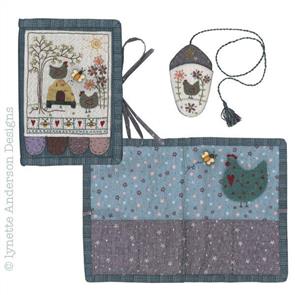 Lynette Anderson Mrs Hen Needlecase