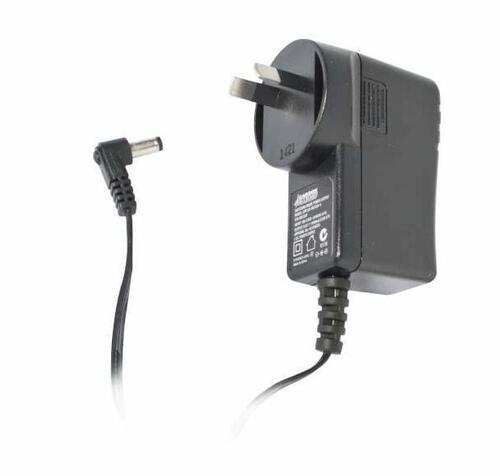 5VDC, 1A Wall Plug Power Adapter, 2.1mm diameter pin, right angle con