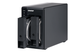 QNAP TR-002